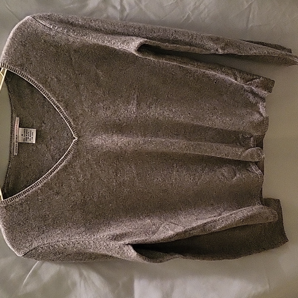 Cashmere sweater